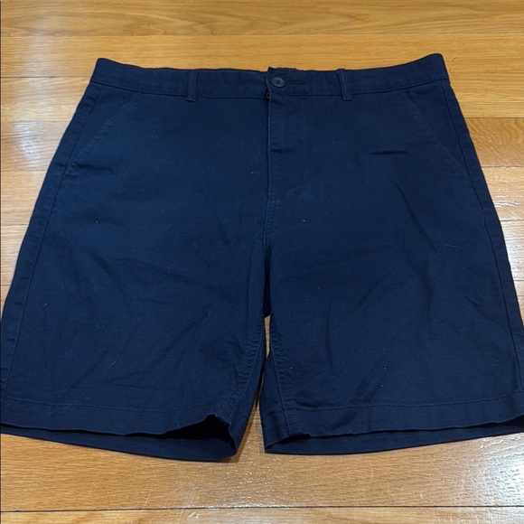 Old Navy boys built in flex short size 16 plus . - Picture 1 of 9